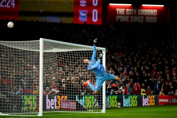Premier League betting tips and matchweek 28 preview 
