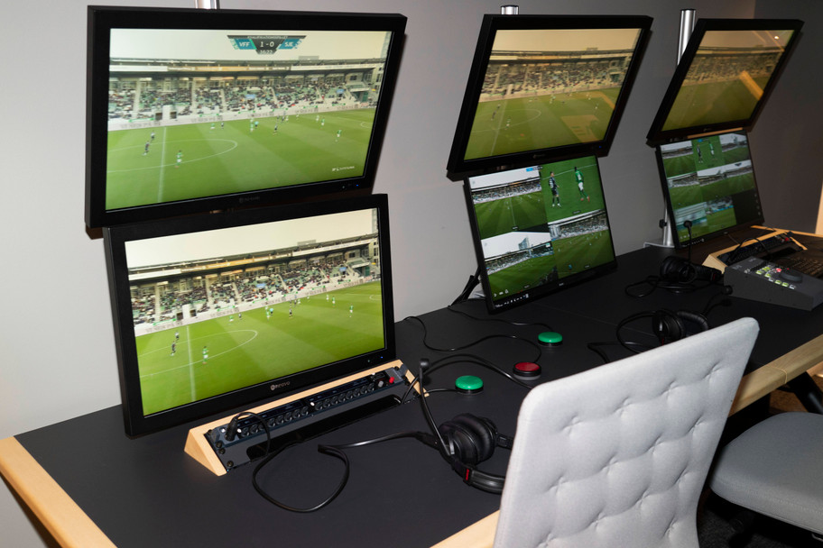 Lucky William Hill punter wins £39k off £20 acca 