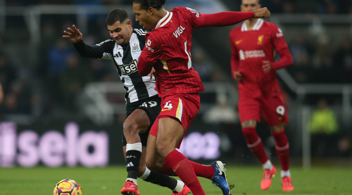 Liverpool vs Newcastle tips and predictions: Hosts to put one hand on the title?