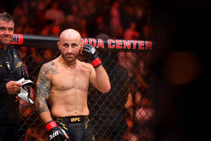 UFC 314: Alexander Volkanovski vs Diego Lopes betting tips 
