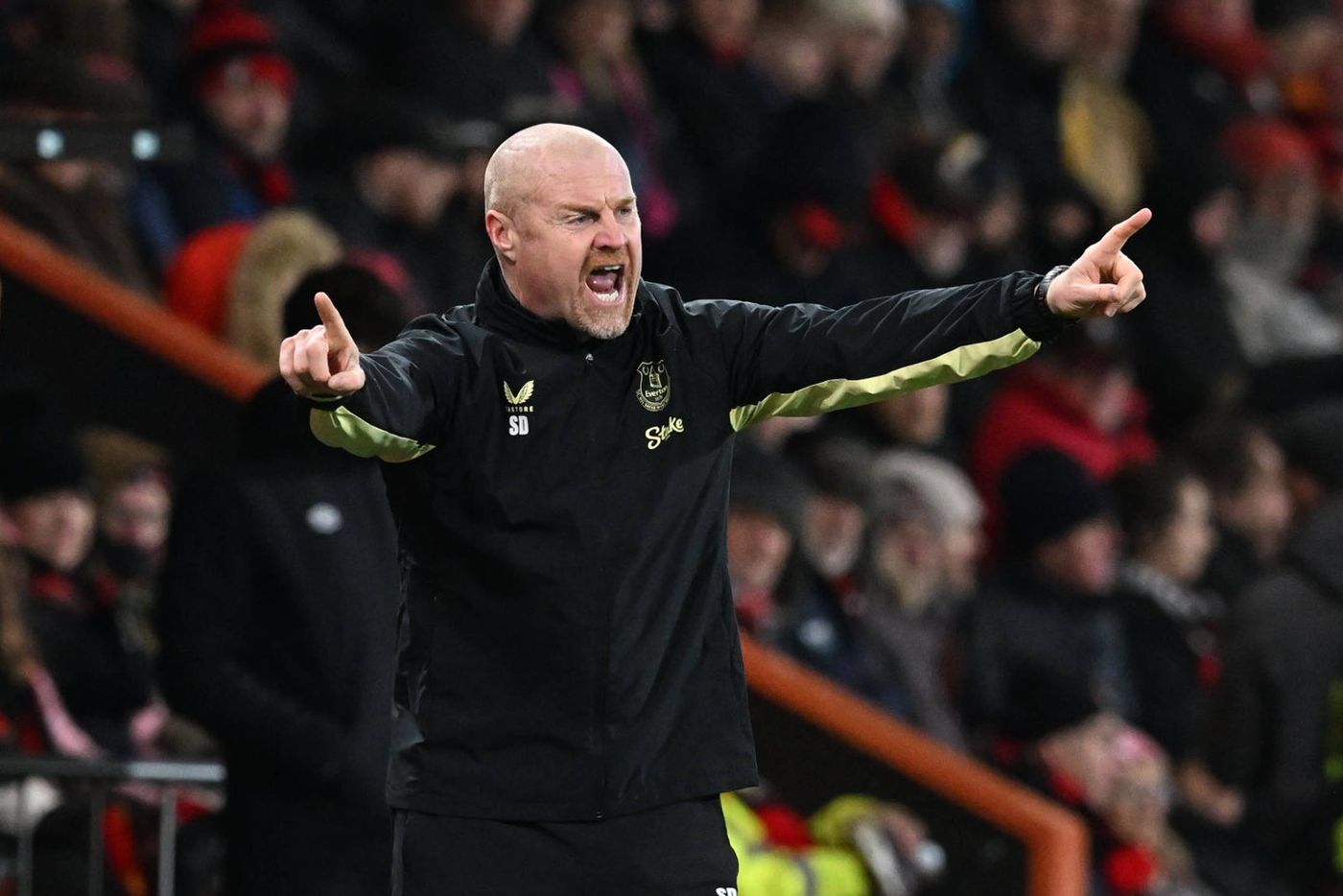Odds on next Everton manager: Moyes, Mourinho, Southgate and Carsley in contention 