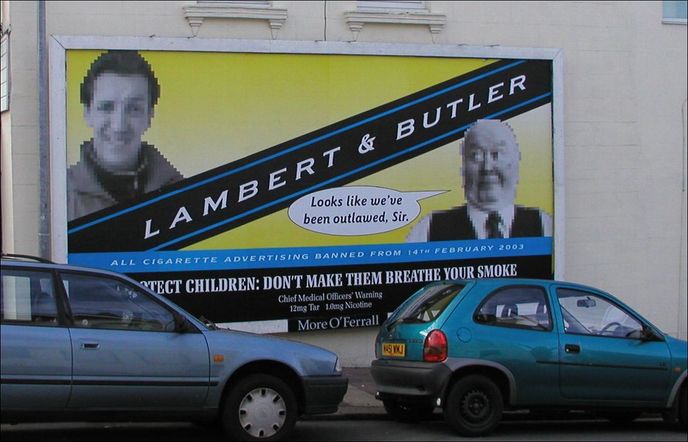 Public health chief calls for gambling ads to be phased out