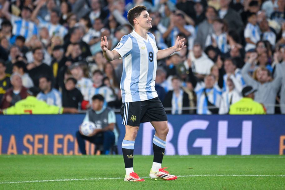 IMAGO Julian Alvarez should be too hot for the Chilean defence to handle this weekend