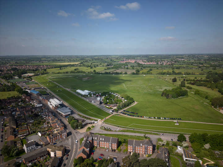 Ted's Treble: Racing picks from Warwick