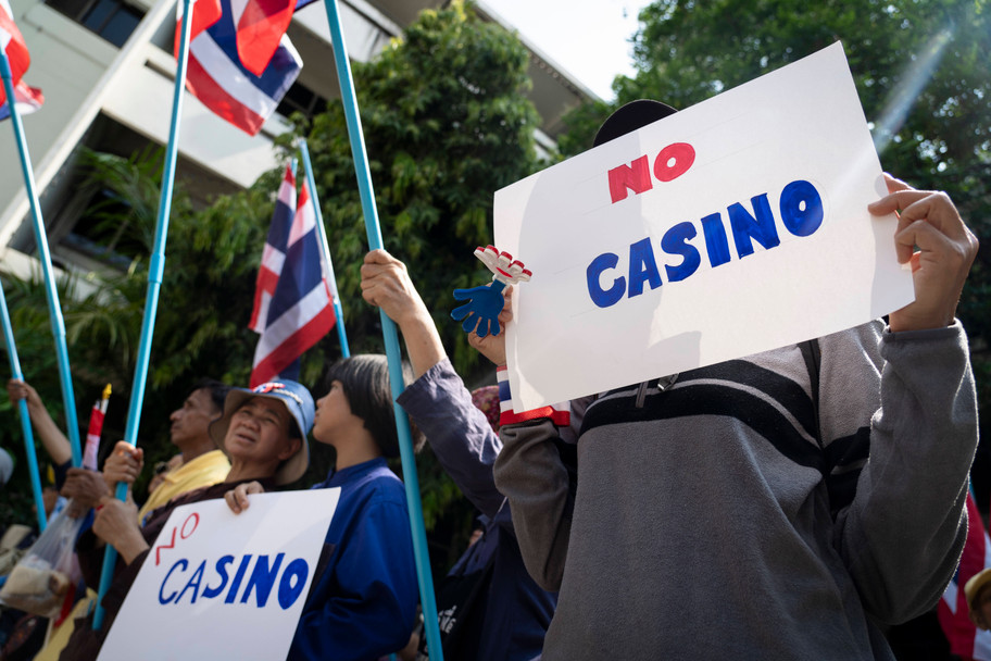 Thailand casino bill advances in crucial week for government