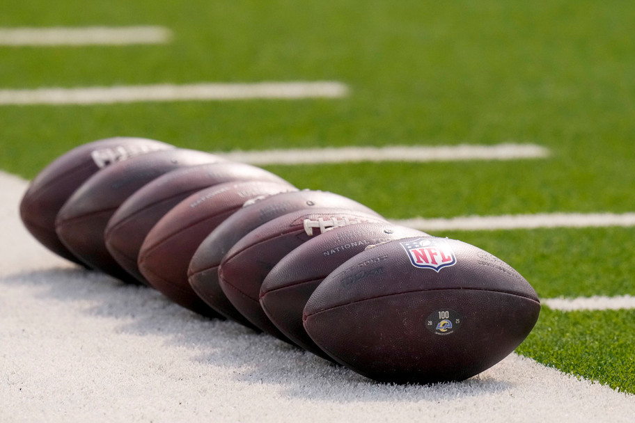 IMAGO NFL footballs lined up