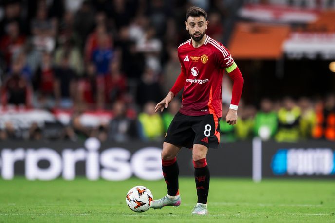 Bruno Fernandes next club odds: Manchester United star favoured for Saudi move