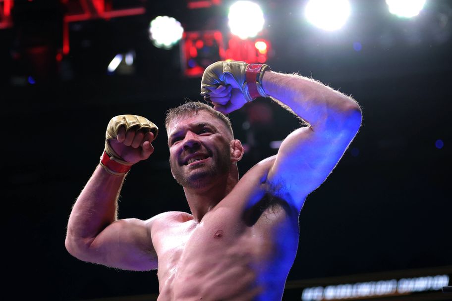 Imago Dricus Du Plessis squares up once again with title rival Sean Strickland at UFC 312 in Sydney&nbsp;