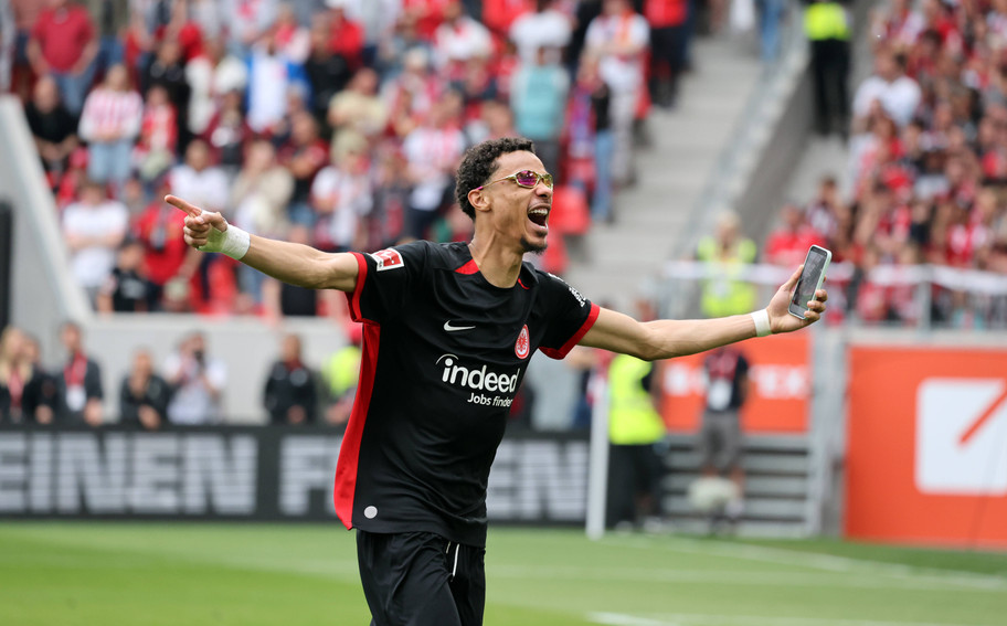 Hugo Ekitike next club odds: Arsenal join the race to sign