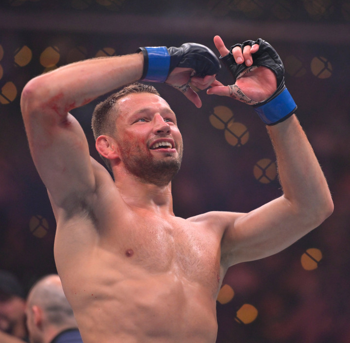 UFC Vancouver:De Ridder vs Allen betting tips, odds, key factors