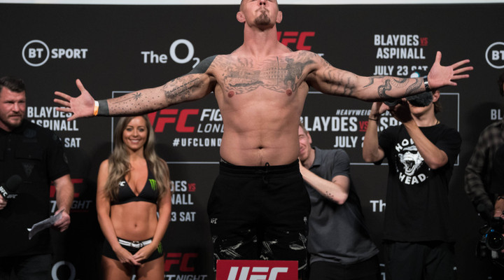 UFC's Tom Aspinall signs with Spribe to advertise crash game Aviator