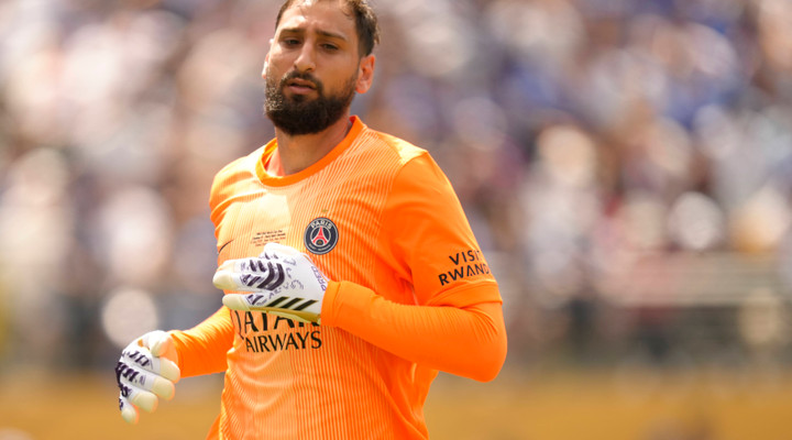 Gianluigi Donnarumma next club odds: Can Man Utd make late push to snatch from City?