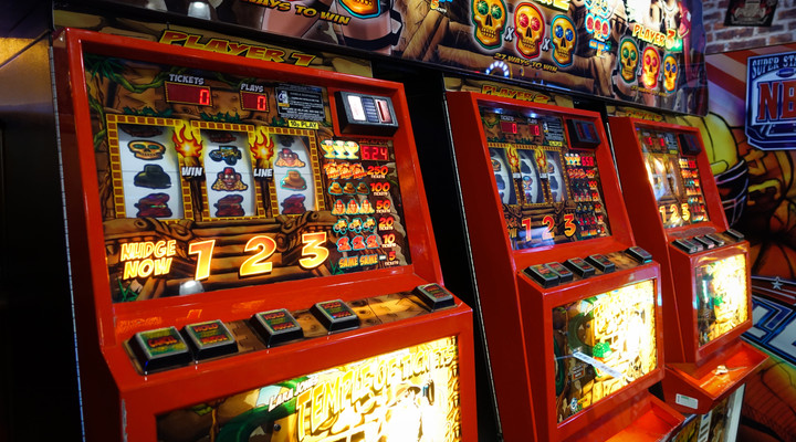 UK Government pauses plans to relax gambling laws on slot machines