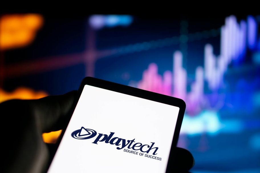 Playtech extends decade-long partnership with Bar One Racing 